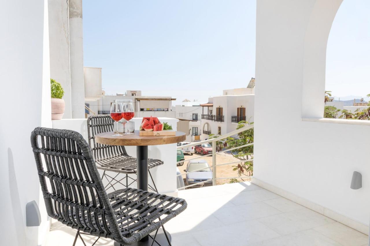 Naxian Icon Luxury Residence 2 Naxos City Екстериор снимка