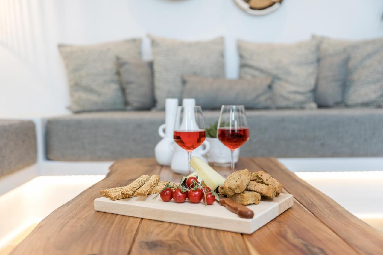 Naxian Icon Luxury Residence 2 Naxos City Екстериор снимка